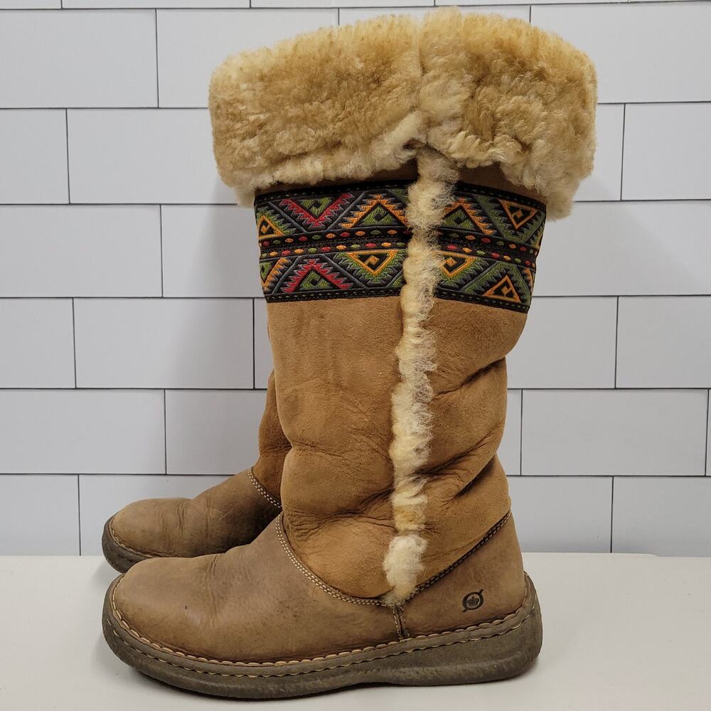 Born Womens 9 Tan Suede Tall Boot Y2K Fur Lined Boho Aztec Embroidered Winter
